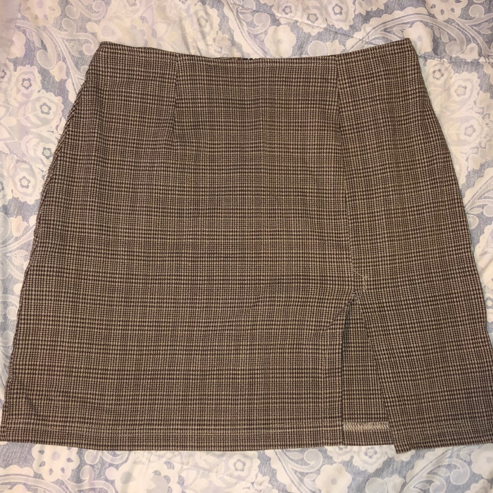 Very cute and soft plaid skirt!